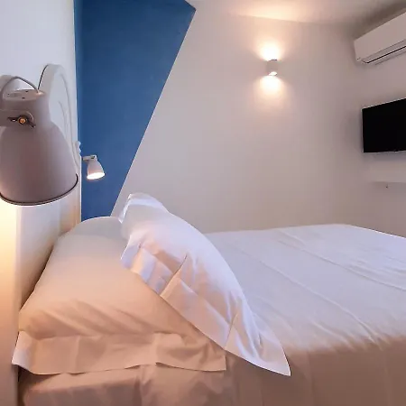 Lo Spada Rooms B&B Cefalù